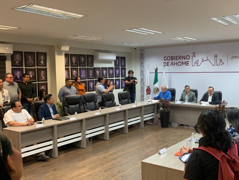 495966218_710444038036318_1250747611746193615_n Regidores de Morena y PVEM «revientan» sesión de cabildo para que Menéndez no pueda designar tesorero de Ahome.
