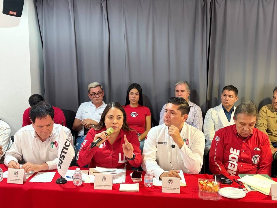 701156691_18595055491044241_8332474092635027846_n Refuerza el PRI Sinaloa su estructura rumbo al fortalecimiento municipal con la llegada de Roberto Padilla